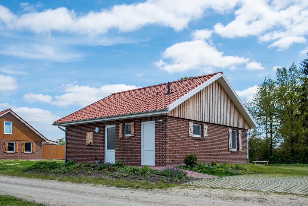 Ferienhaus Eichhoernchen Oberlangen المظهر الخارجي الصورة